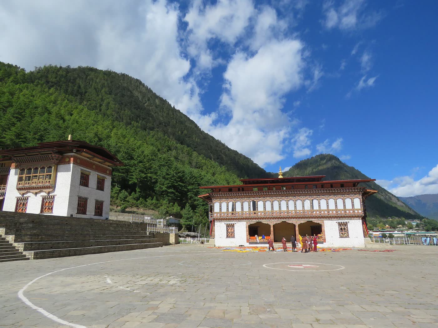 Lhakhang Karpo